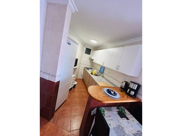 Apartment  for sale in Benalmádena, Malaga 32
