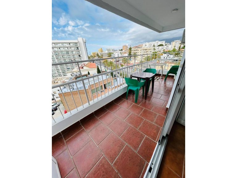 Apartment  for sale in Benalmádena, Malaga 38