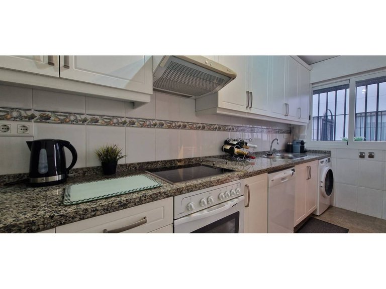 Apartment  for sale in Benalmádena, Malaga 21