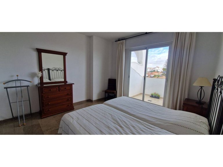 Apartment  for sale in Benalmádena, Malaga 38