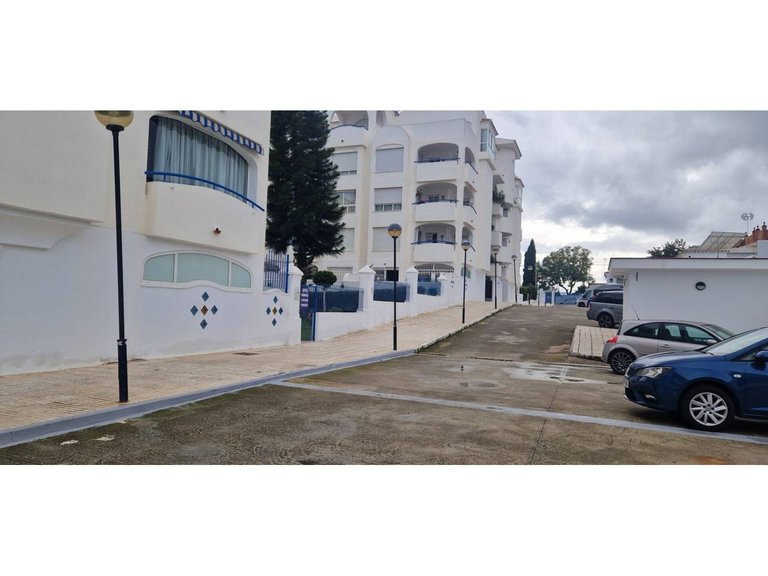 Apartment  for sale in Benalmádena, Malaga 14