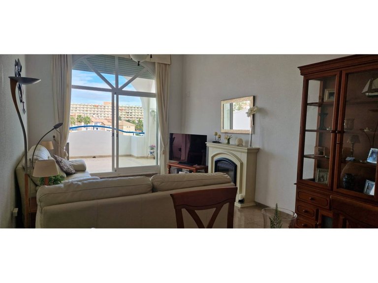 Apartment  for sale in Benalmádena, Malaga 29