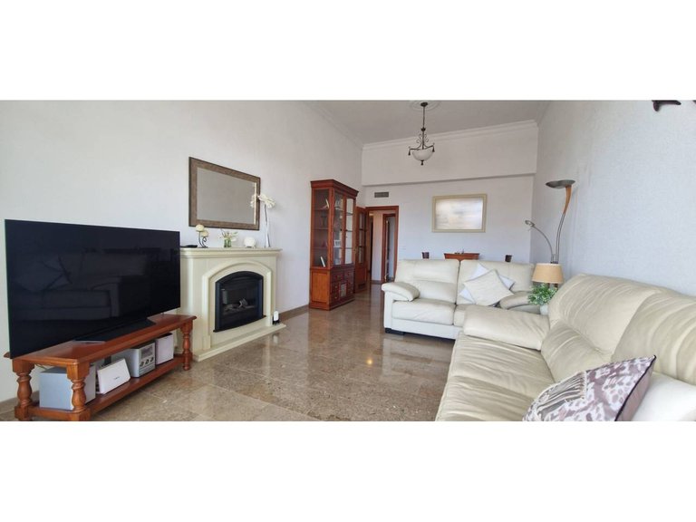 Apartment  for sale in Benalmádena, Malaga 2