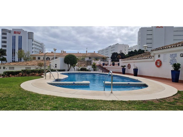 Apartment  for sale in Torremolinos, Malaga 1