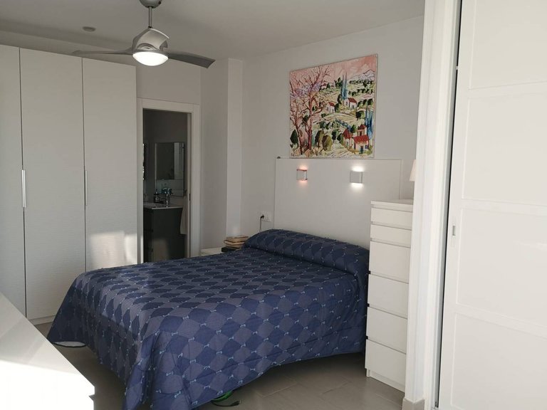 Apartment  for sale in Benalmádena, Malaga 12