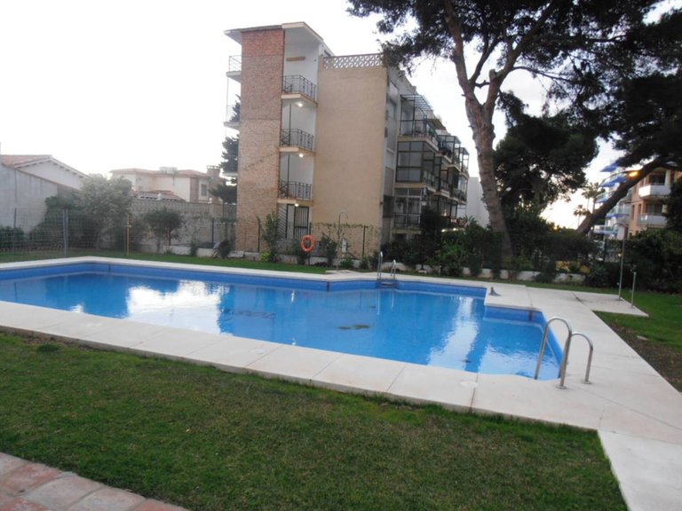 Apartment  for sale in Benalmádena, Malaga 1