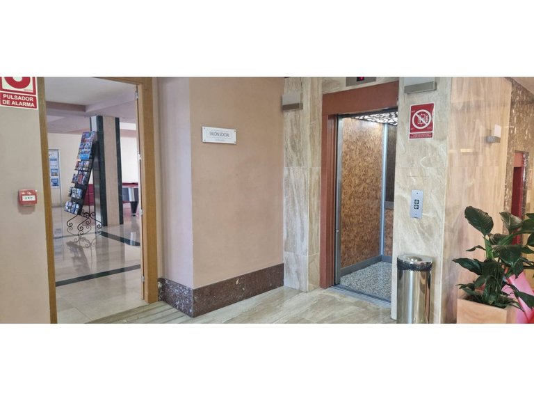 Apartment  for sale in Benalmádena, Malaga 25