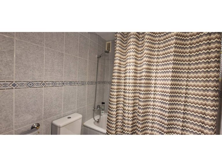 Apartment  for sale in Benalmádena, Malaga 16