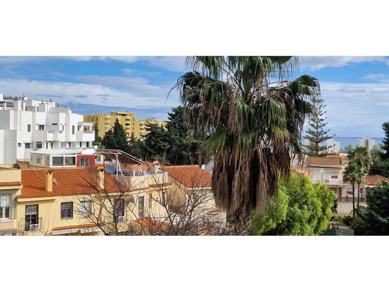 Apartment  for sale in Benalmádena, Malaga 1