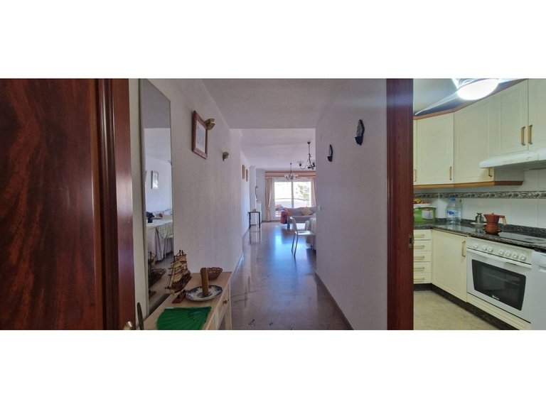 Apartment  for sale in Benalmádena, Malaga 29