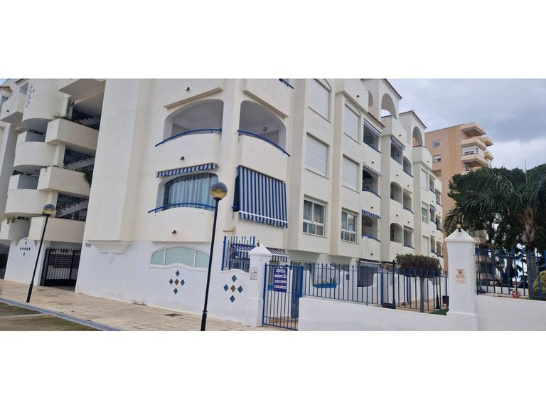 Apartment  for sale in Benalmádena, Malaga 3