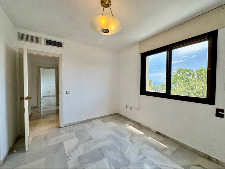 Apartment  for sale in Torremolinos, Malaga 30