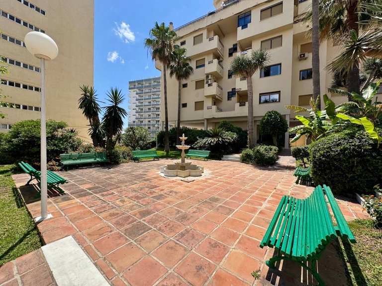 Apartment  for sale in Torremolinos, Malaga 38