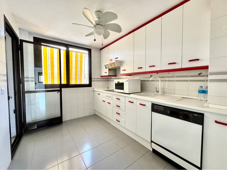 Apartment  for sale in Torremolinos, Malaga 3