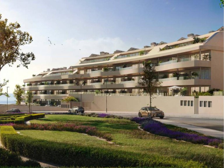 Apartment  for sale in Fuengirola, Malaga 3