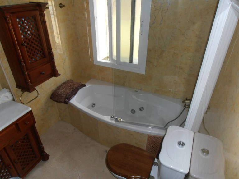 Villa  for sale in Benalmádena, Malaga 32