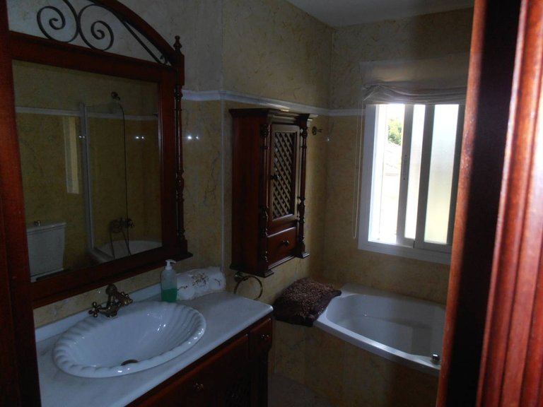 Villa  for sale in Benalmádena, Malaga 33