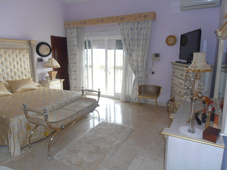 Villa  for sale in Benalmádena, Malaga 34