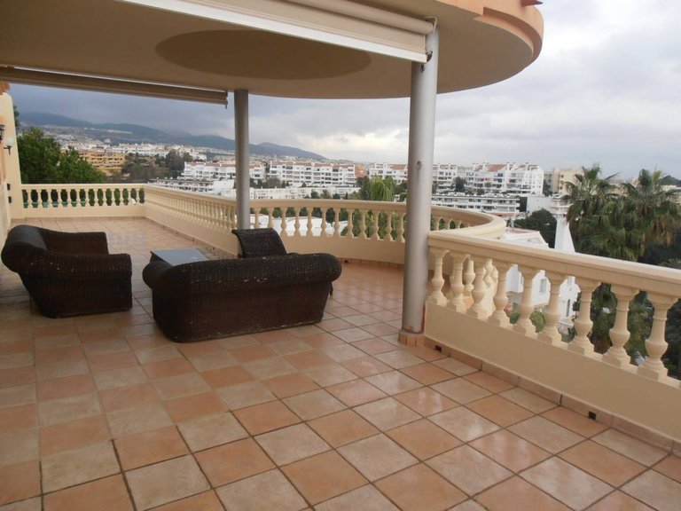 Villa  for sale in Benalmádena, Malaga 55