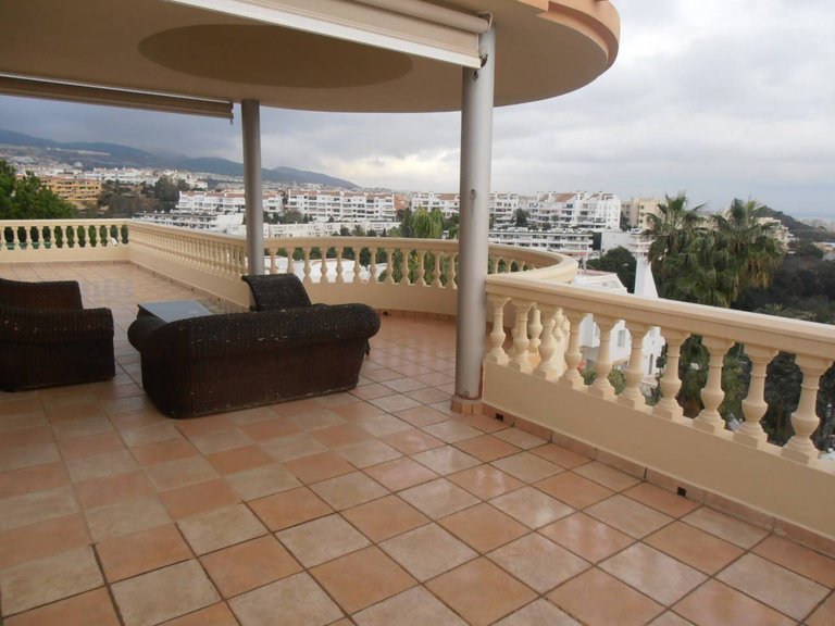 Villa  for sale in Benalmádena, Malaga 56
