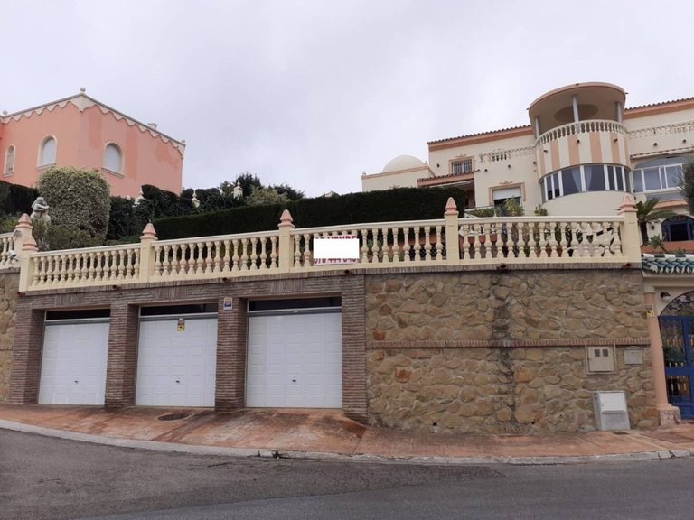 Villa  for sale in Benalmádena, Malaga 7
