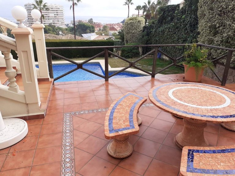 Villa  for sale in Benalmádena, Malaga 12