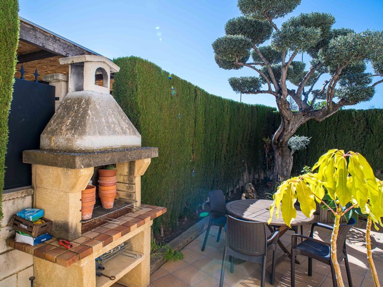Villa for Sale in Elda, Alicante 12