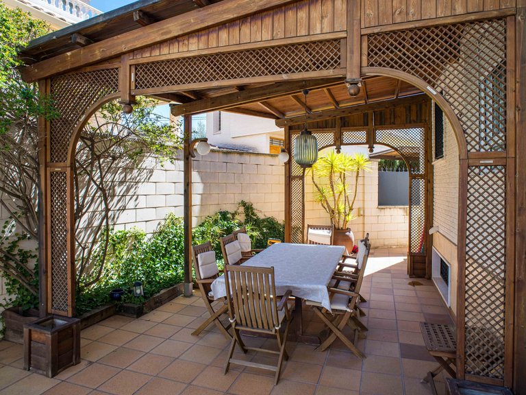 Villa for Sale in Elda, Alicante 8