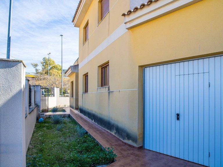 Town House for Sale in Pinoso, Alicante 10