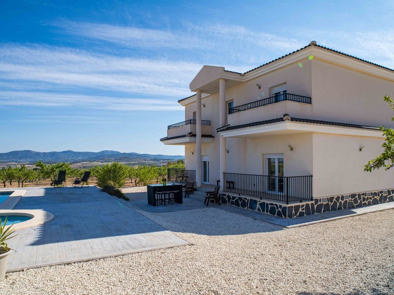 Villa for Sale in Lel, Alicante 12