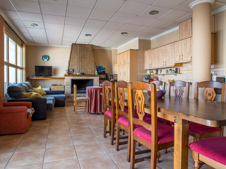Villa for Sale in Pinoso, Alicante 11