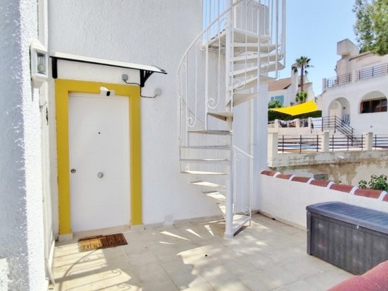 Villa for Sale in Inland San Miguel De Salinas, Alicante 46