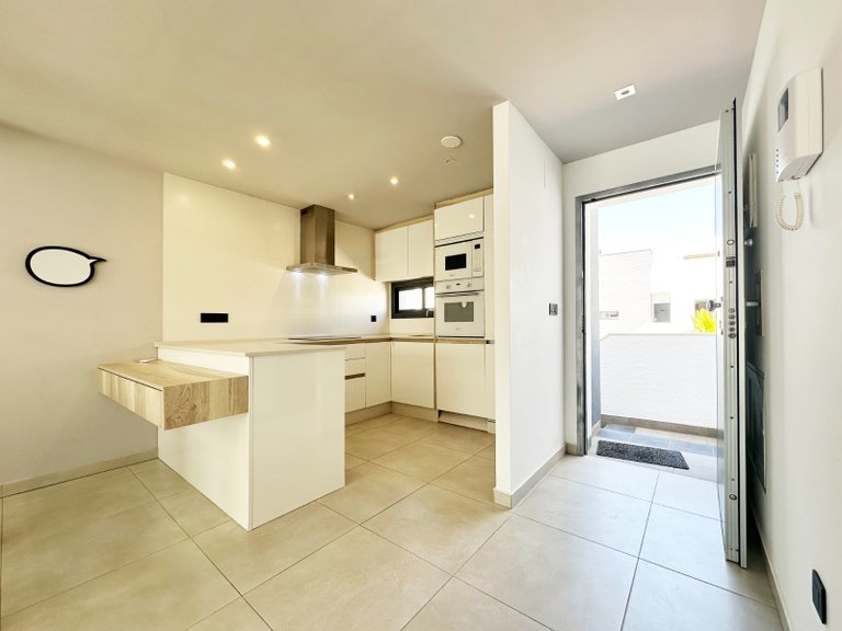 Apartment for Sale in Costa Blanca Guardamar Del Segura, Alicante 8