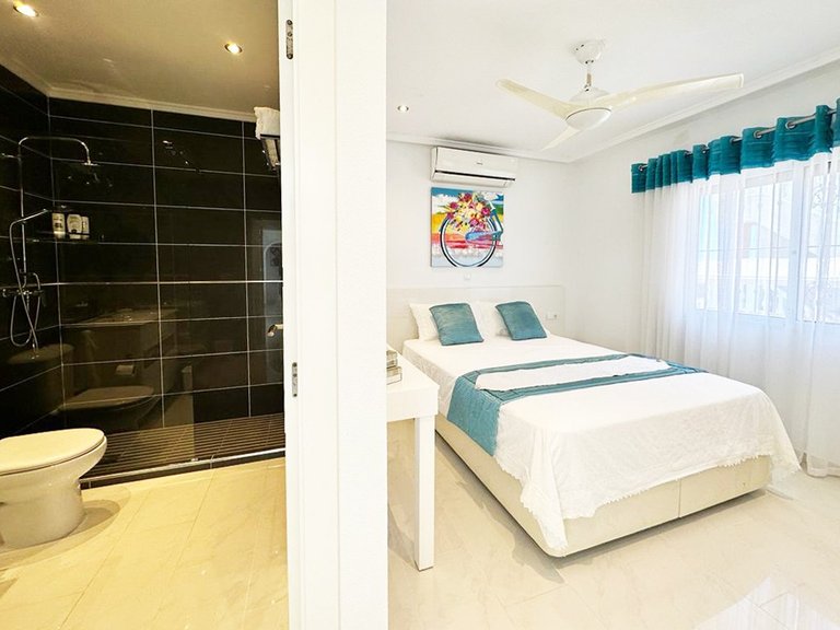 Villa for Sale in San Miguel De Salinas, Alicante 21