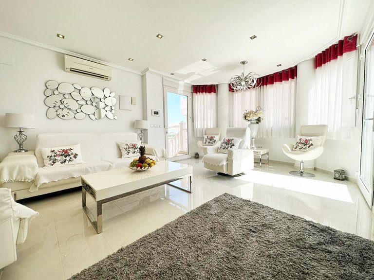 Villa for Sale in San Miguel De Salinas, Alicante 2
