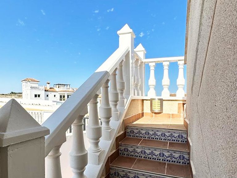 Villa for Sale in San Miguel De Salinas, Alicante 30