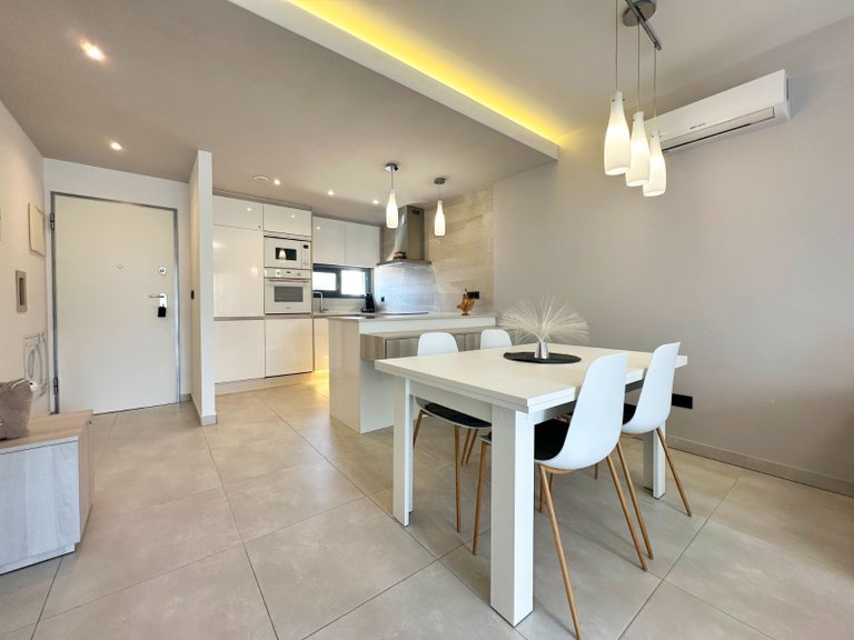 Penthouse for Sale in Guardamar Del Segura, Alicante 11