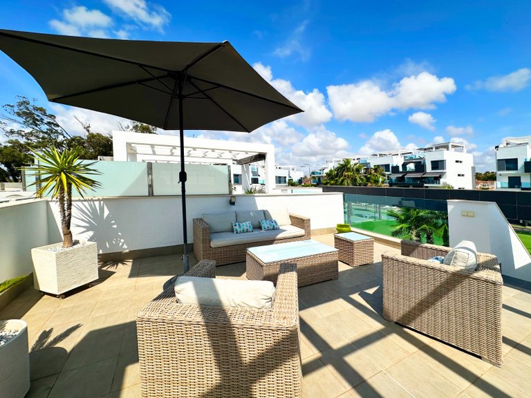 Penthouse for Sale in Guardamar Del Segura, Alicante 36