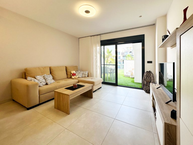 Penthouse for Sale in Guardamar Del Segura, Alicante 32