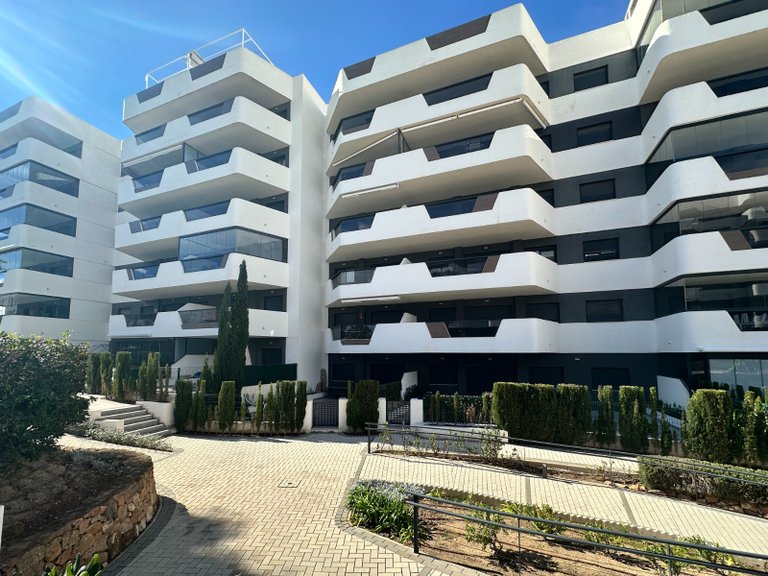 Apartment for Sale in Santa Pola, Alicante 1