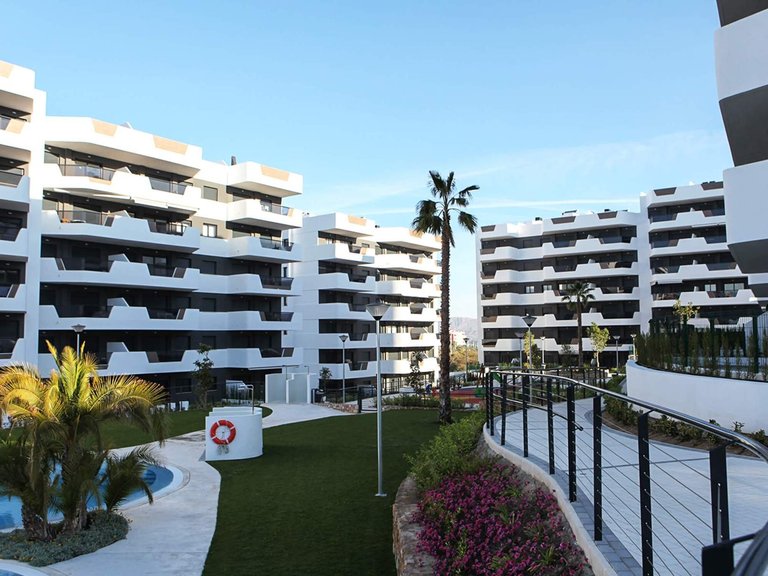 Apartment for Sale in Santa Pola, Alicante 27
