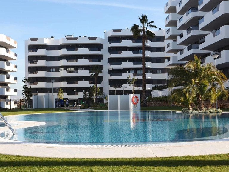 Apartment for Sale in Santa Pola, Alicante 30