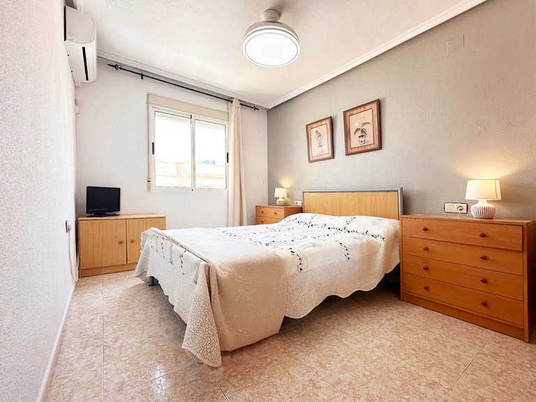 Villa for Sale in Torrevieja, Alicante 17