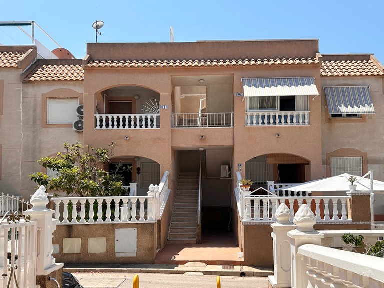 Villa for Sale in Torrevieja, Alicante 1