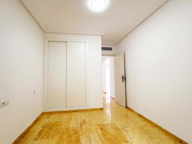 Apartment for Sale in Costa Blanca Orihuela Costa, Alicante 27