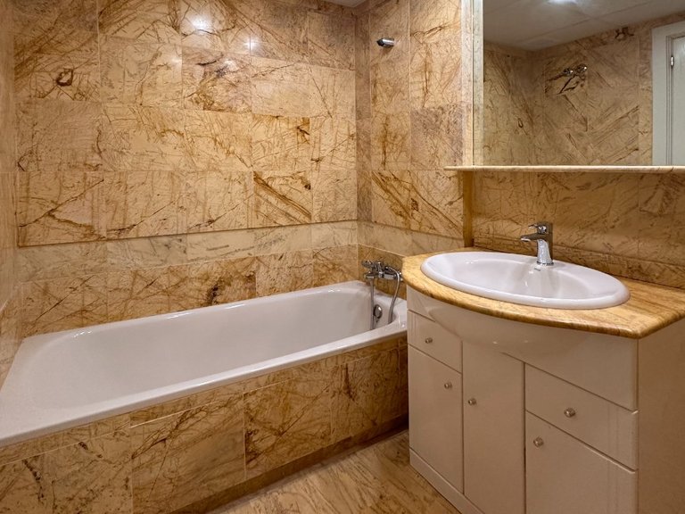 Apartment for Sale in Costa Blanca Orihuela Costa, Alicante 25
