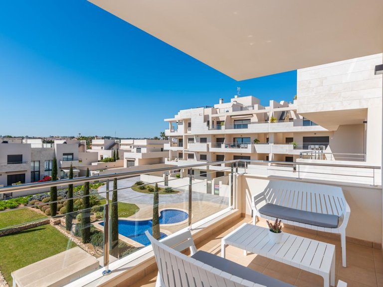 Apartment for Sale in Villamartin, Alicante 22