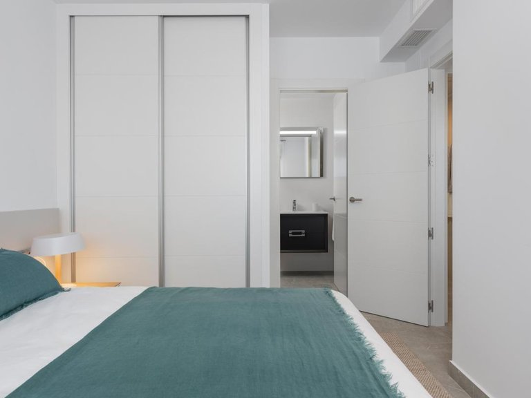 Apartment for Sale in Villamartin, Alicante 4