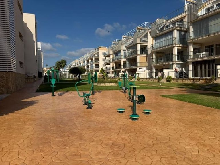 Apartment for Sale in Villamartin, Alicante 16