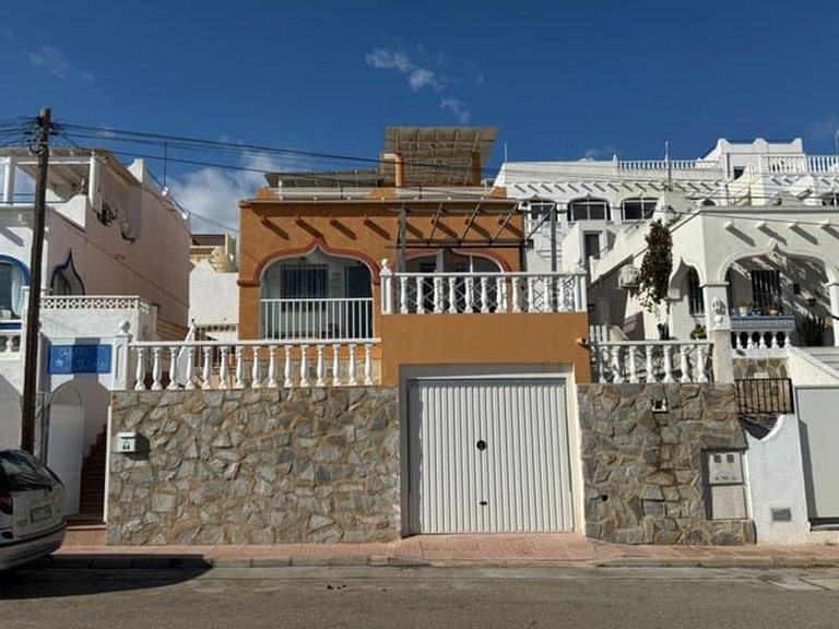 Villa for Sale in San Miguel De Salinas, Alicante 3